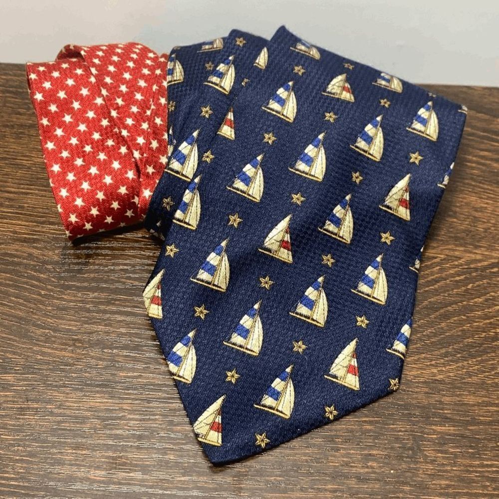 Vintage Tommy Hilfiger 100% Silk Red White Blue Sail Boat Tie